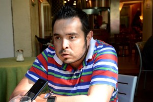 Grupos caciquiles e intolerancia religiosa factores que evitan el progreso de San Juan Ozolotepec: Carlos Holder