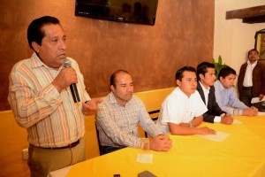 Anuncia Mario Rafael respaldo a Samuel Cruz como precandidato del PRD por el distrito IX